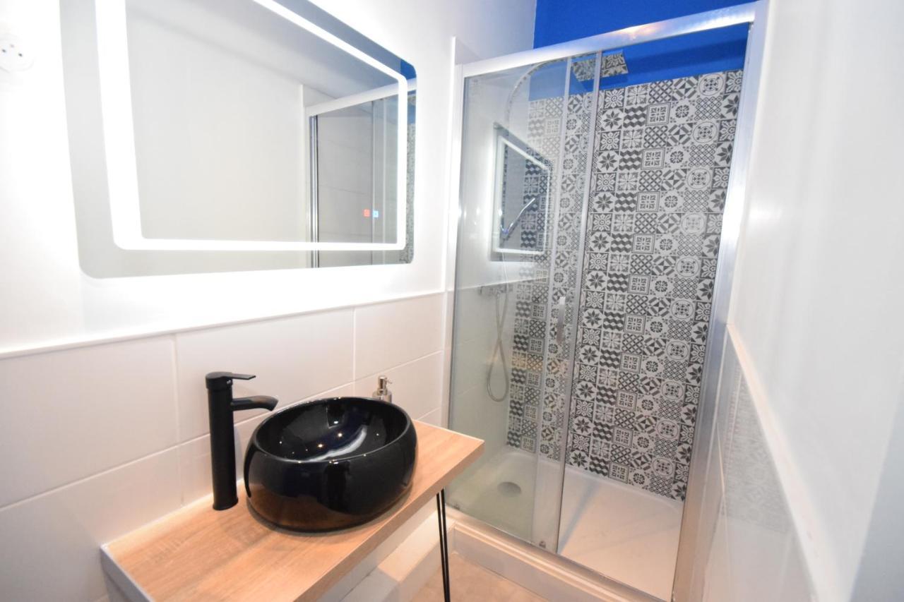 Design Appart - Hyper Centre - Tram - Free Wifi - Lerelaisdodile21 Valenciennes Bagian luar foto