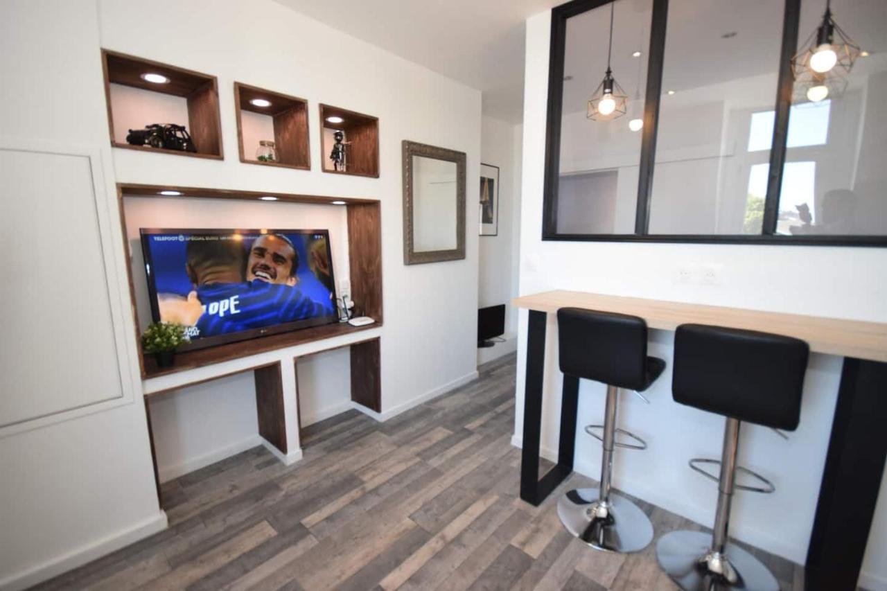 Design Appart - Hyper Centre - Tram - Free Wifi - Lerelaisdodile21 Valenciennes Bagian luar foto